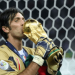 Gianluigi Buffon es una leyenda del fútbol, reconocido por su longevidad, talento y liderazgo. Descubre su historia, logros y legado en este artículo.