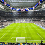 La victoria ante el Alavés y los mensajes de sus jugadores han devuelto la esperanza al madridismo. El Bernabéu se prepara para vivir otra noche mágica de remontada en Champions.